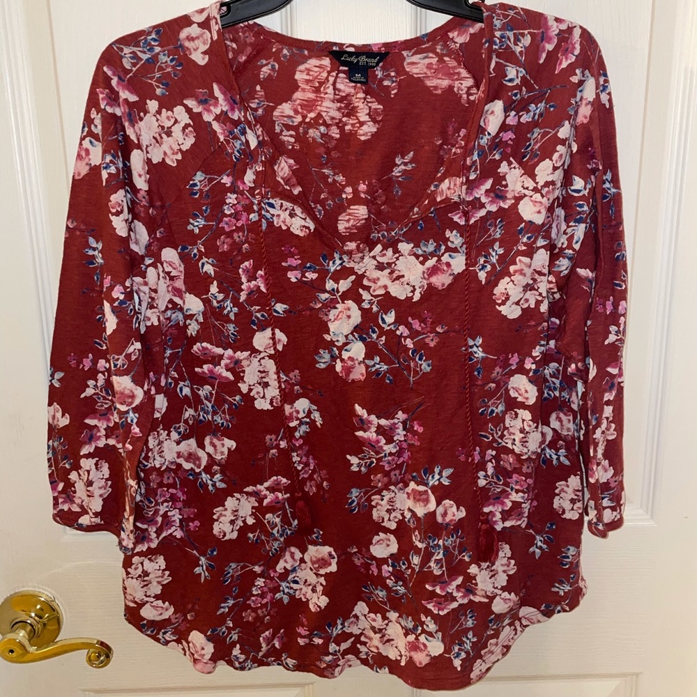 Lucky Brand top